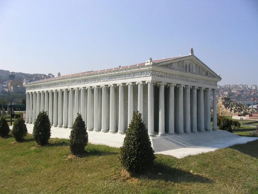 Maquette van de originele Tempel van Artemis in Efeze