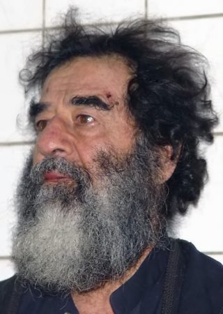 Saddam Hoessein kort na zijn gevangenname (wiki)