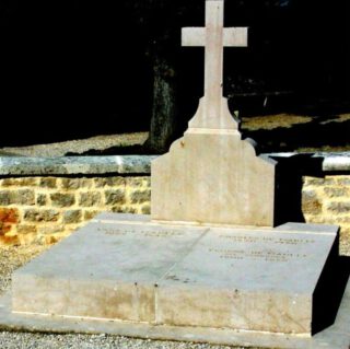 Het graf van Charles de Gaulle