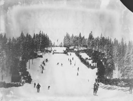 Holmenkollen in 1904