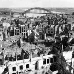 Het centrum van Nijmegen na het Amerikaanse bombardement van 1944