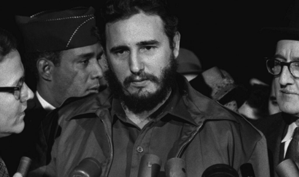 Fidel Castro bij zijn aankomst in Washington D.C., ten tijde van de Cubaanse Revolutie (1959)