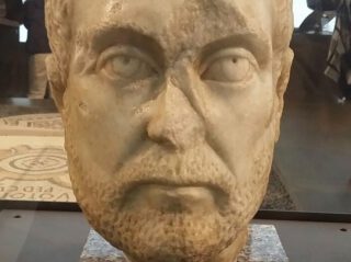 Hoofd van Diocletianus in het Nationaal Museum van Servië