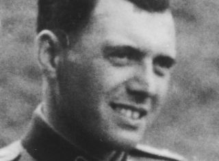 Mengele in 1944 (Publiek Domein - wiki)