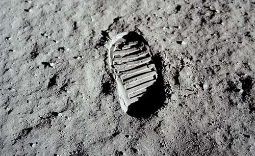 Schoenafdruk op de maan (NASA)