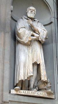 Standbeeld van Galilei in Florence