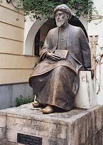 Beeld ter ere van Maimonides in het Spaanse Córdoba