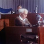 David Ben-Gurion spreekt het Israëlisch parlement toe, 1957