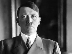 Verschillende nazi's beklaagden zich over de afwezigheid van Adolf Hitler