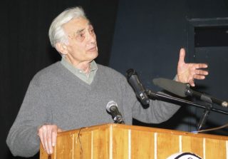 Howard Zinn (CC BY-SA 2.0 - Jared and Corin - wiki)