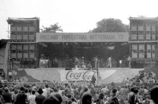 Canned Heat op het hoofdpodium van Popfestival Kralingen (CC BY-SA 3.0 - Erik Baas - wiki)