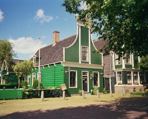 Replica van de eerste winkel in openluchtmuseum Zaanse Schans