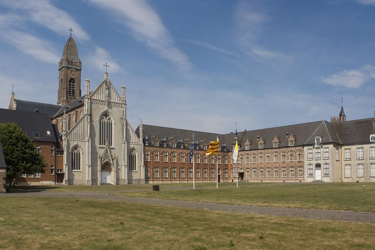 Abdij Tongerlo, overzicht van de binnenkoer