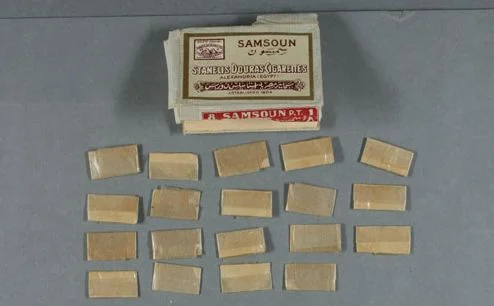 De zakjes heroïne - Foto's: National Archives[