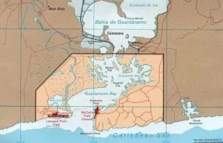 Guantánamo Bay, kaart met de grenzen van de marinebasis