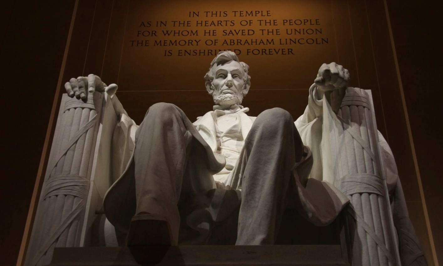 Abraham Lincoln Memorial (CC0 - Pixabay - MonicaVolpin)