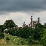 The Royal Observatory in Greenwich, Londen, met de rode tijdbal op het dak - Foto: CC/Steve F-E-Cameron