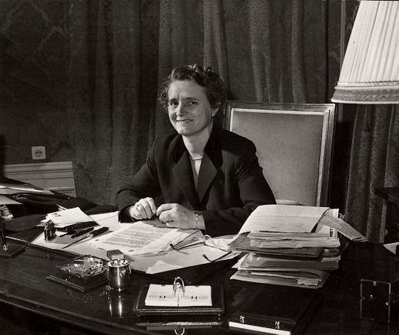 Marga Klompé, de eerste vrouwelijke minister van Nederland