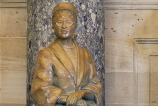 Beeld van Rosa Parks in het Capitool (Publiek domein - wiki - AOC / USCapitol)