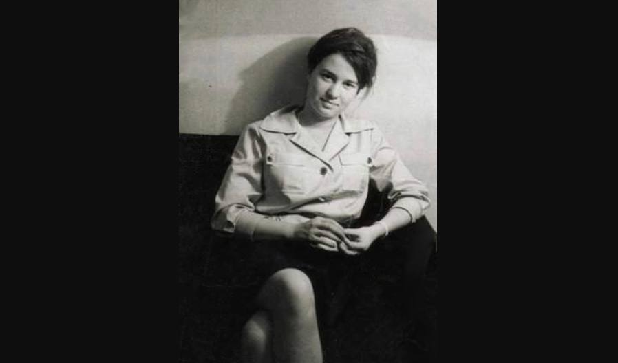 Ulrike Meinhof rond 1964