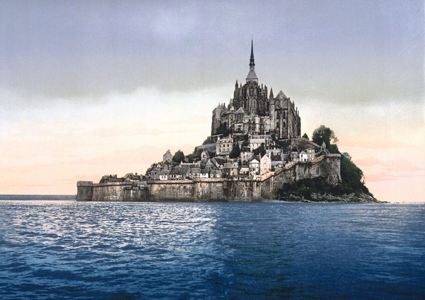 Mont-Saint-Michel in 1900 (photochrom)