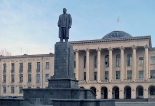 Standbeeld van Stalin in Gori – Foto: CC