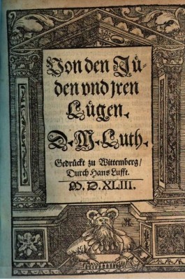 Maarten Luther (1483-1546) klaagde de kerk aan vanwege de aflaatpraktijken en geldt als grondlegger van de Hervorming, maar beschuldigde  in zijn boek 'Von den Juden und Iren Lügen' (1543), geheel in de geest van zijn tijd, de joden van het  vergiftigen van bronnen en plegen van oneerbare handelingen. 