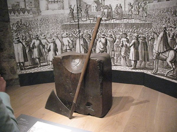 Hakblok in een museum in Londen 
