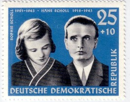 Duitse postzegel met daarop de beeltenis van Hans en Sophie Scholl