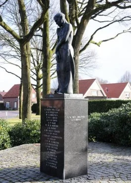 Oorlogsmonument van Vriezenveen (tracesofwar.com)