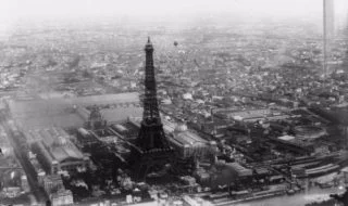 De Eiffeltoren in 1889 - cc