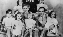 ‘Frau Goebbels speelde potje patience na dood kinderen’