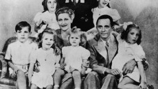 Joseph en Magda Goebbels met hun zes (Bundesarchiv)