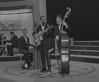 Het Cocktail Trio in 1963 (cc - AVRO)