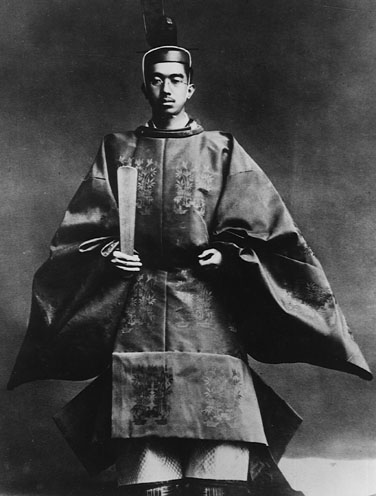 Keizer Hirohito in 1928