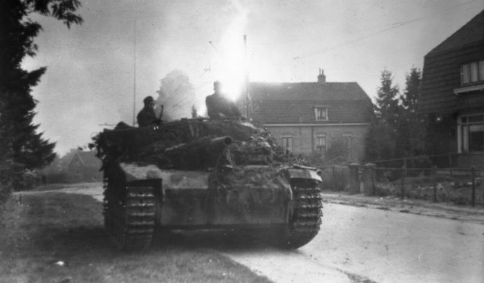 Foto gemaakt tijdens de Slag om Arnhem. (Bundesarchiv)