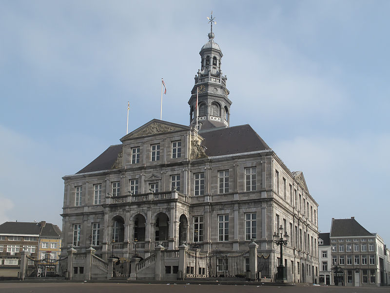 Stadhuis van Maastricht (cc - Michielverbeek)