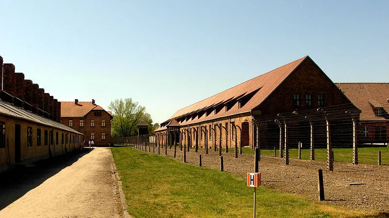 Barakken in Auschwitz - cc