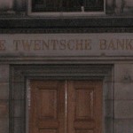Gevelsteen Twentsche Bank, Scheffersplein, Dordrecht