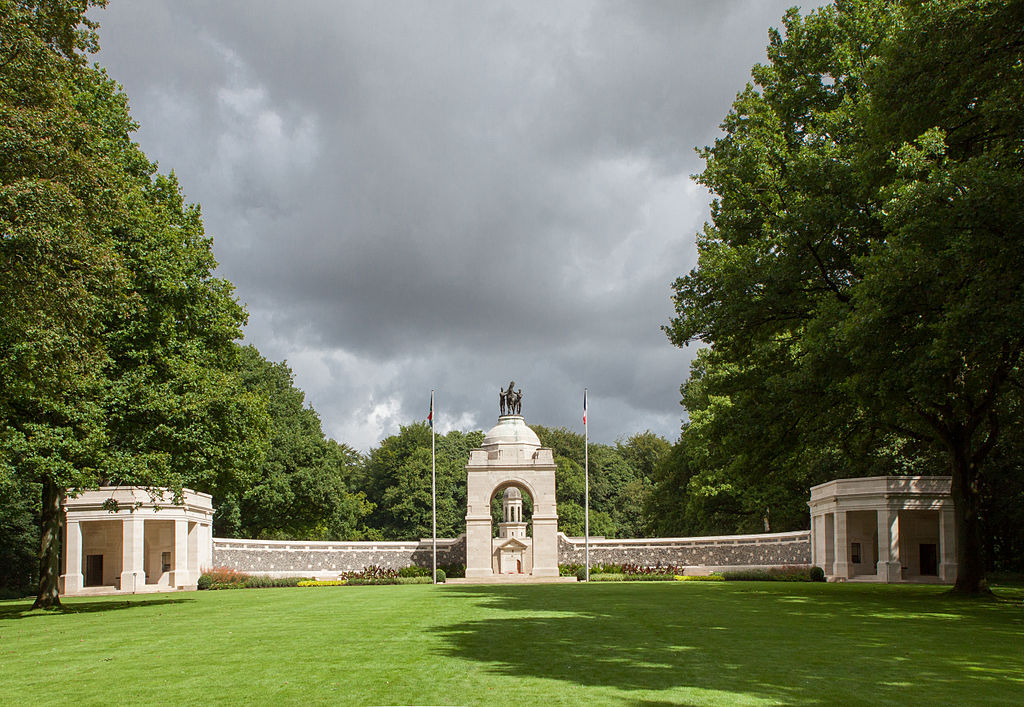 Delville Wood Memorial in Frankrijk - cc