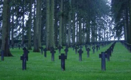 Duitse militaire begraafplaats in Lotharingen - cc