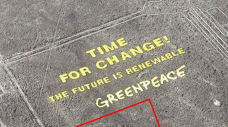 Greenpeace-tekst bij de Nazca-lijnen - cc