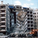 Amerikaanse ambassade in Beiroet na een terroristische aanslag in 1983 - cc