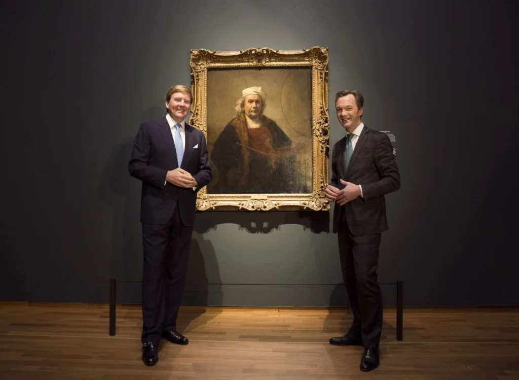 Koning Willem-Alexander en museumdirecteur Wim Pijbes (Foto Erik Smits - Rijksmuseum)