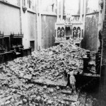 Gebombardeerde kerk in Bochum, 1943 (Bundesarchiv-cc)