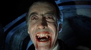 Christopher Lee als Dracula, 1958 (Publiek Domein - wiki)