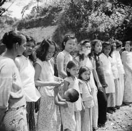 Troostmeisjes, kort na de Tweede Wereldoorlog