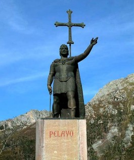 Don Pelayo met achter hem het Kruis van Covadonga - cc