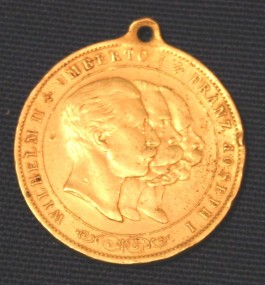 Medaille van de Driebond met de beeltenis van Wilhelm II, Umberto I en Franz Joseph I. - cc