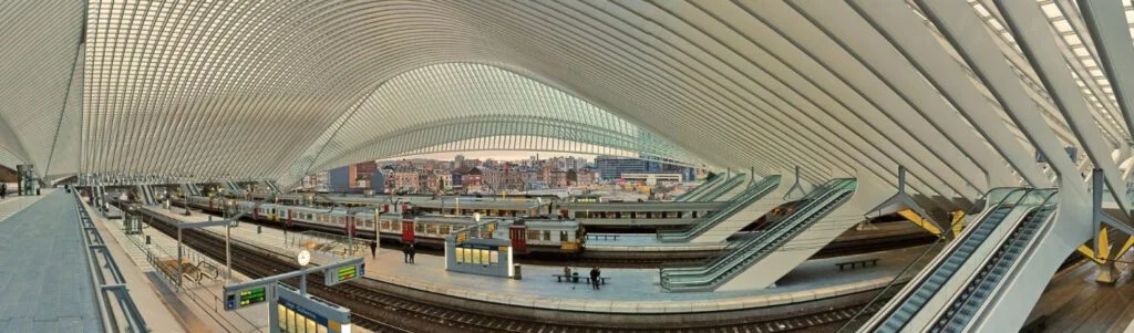 Binnenzijde van station Station Luik-Guillemins
